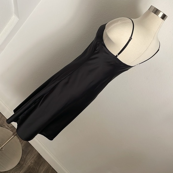 Satin Black Dress 🖤 - Picture 6 of 6